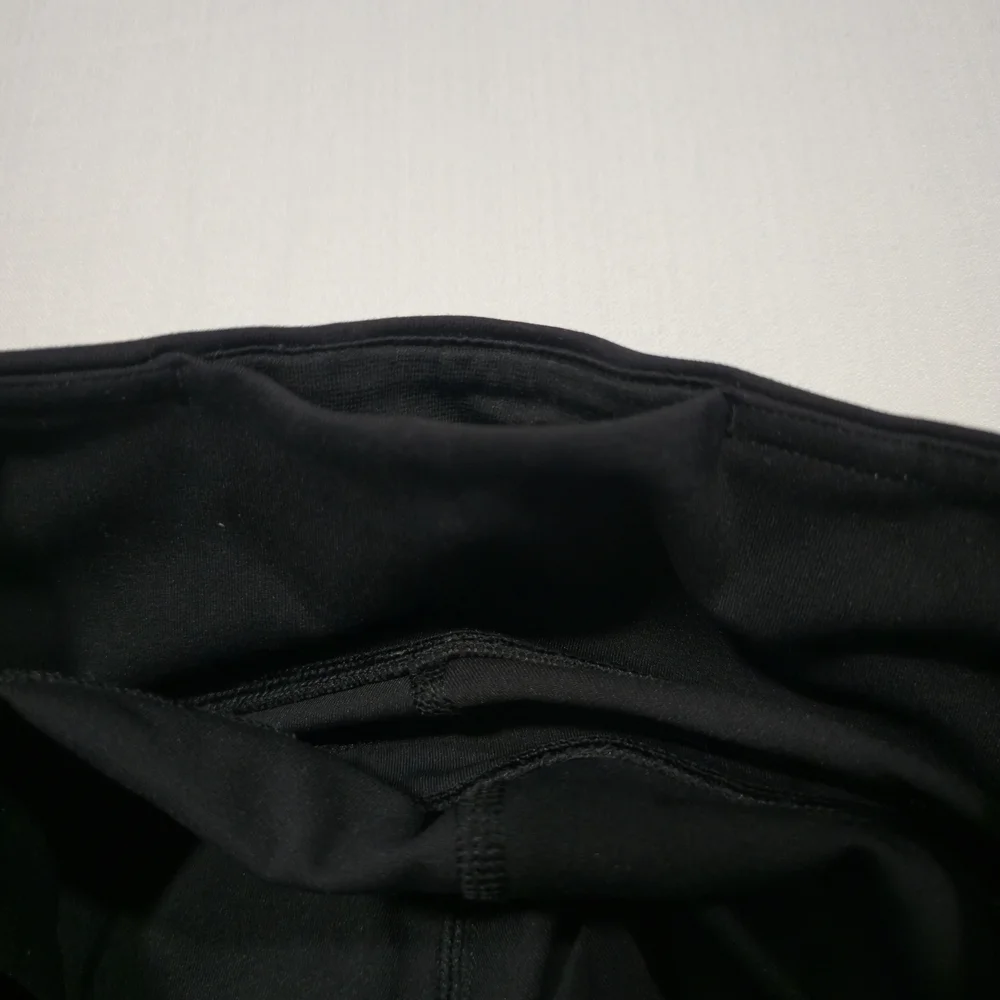Lululemon Revitalize Black Crop Leggings Womens Size 6 - Picture 8 of 14